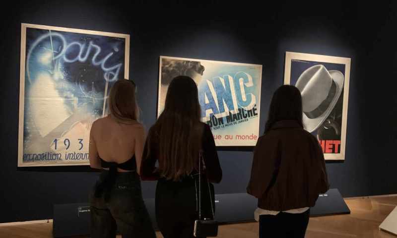 Francouzský meziválečný reklamní plakát